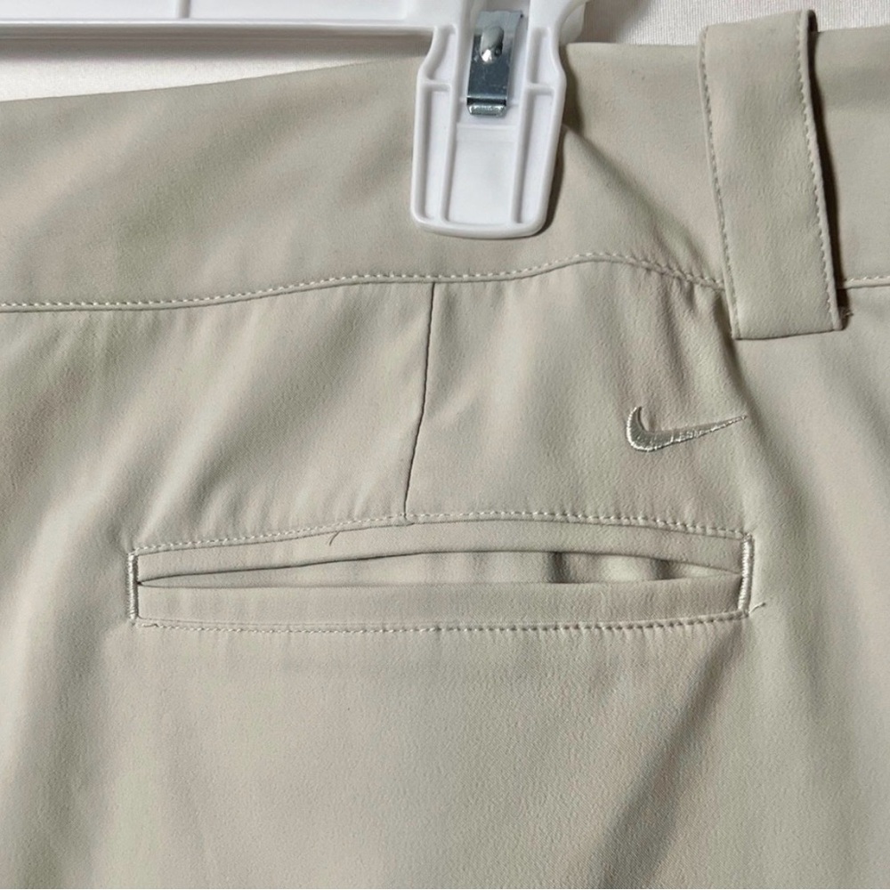 Nike Golf Women's Tour Performance Cream Skort Size 12 - Picture 6 of 11